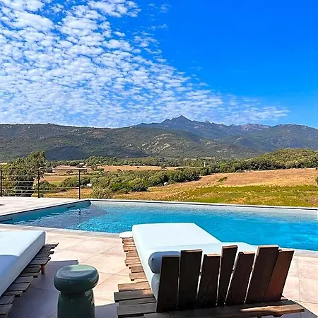 Le Petit De Pianottoli-caldarello Hotel Pianottoli-Caldarello (Corsica)