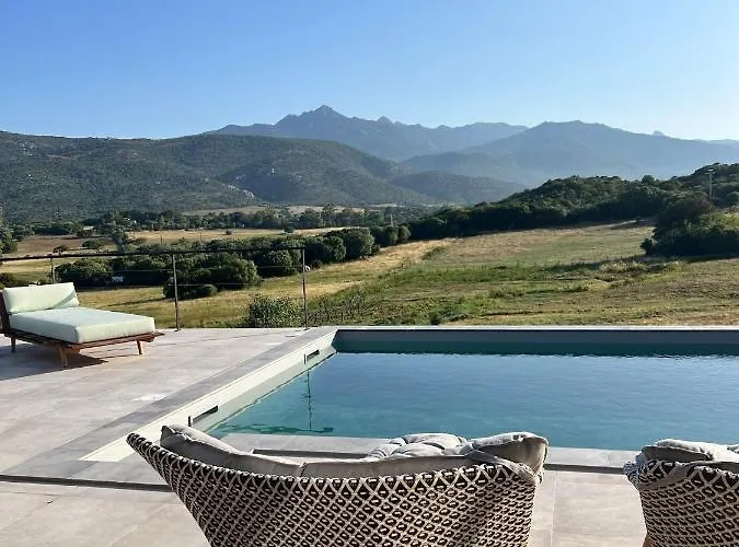 Le Petit De Pianottoli-caldarello Pianottoli-Caldarello (Corsica)